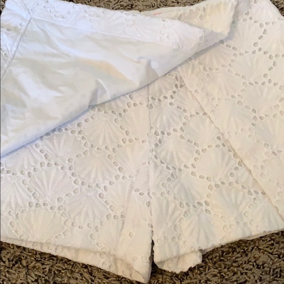 Lilly Pulitzer Marri Seashell Skort - Picture 2 of 4